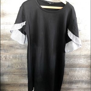 2/$15 4/$25 Nordstrom Luxology Black Dress Sz L Ruffle Sleeves